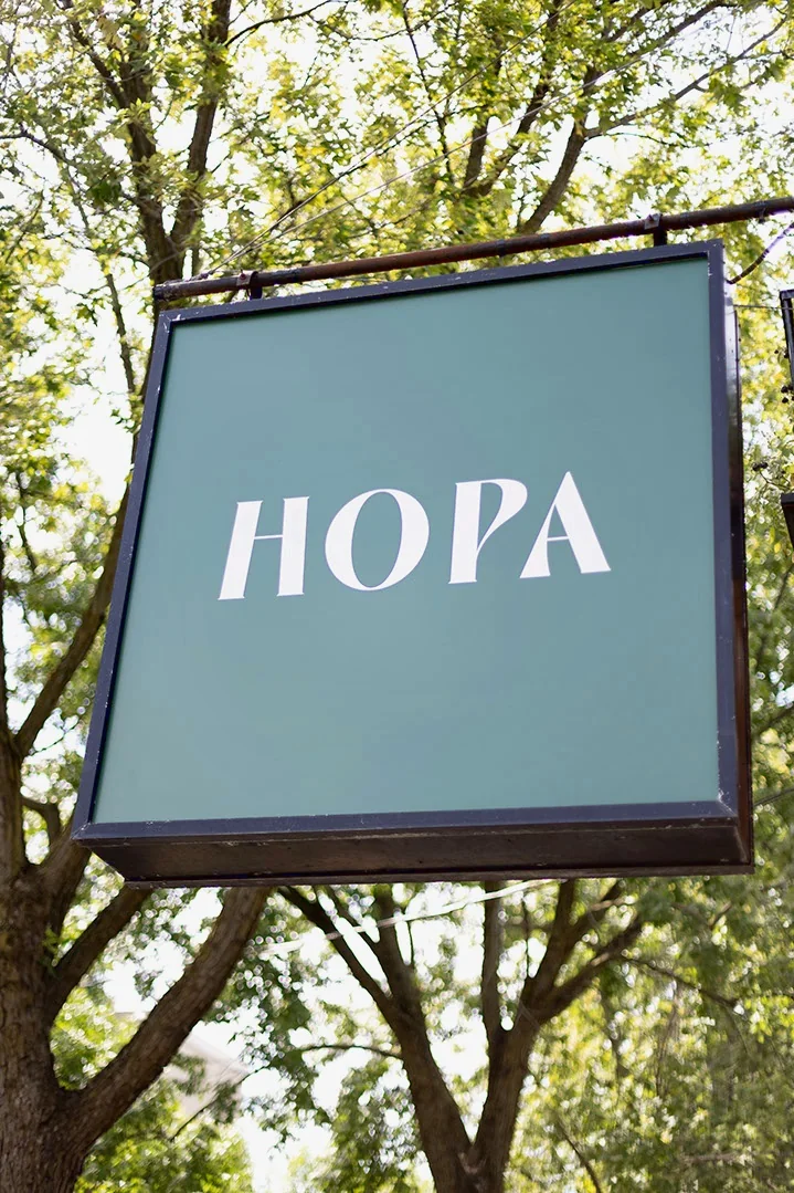 Enseigne du Centre HOPA.